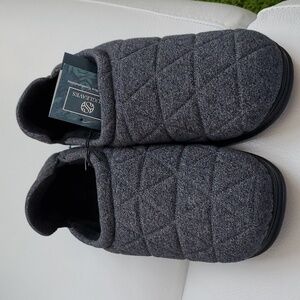 Mens Slippers by SNUGLEAVES Gray